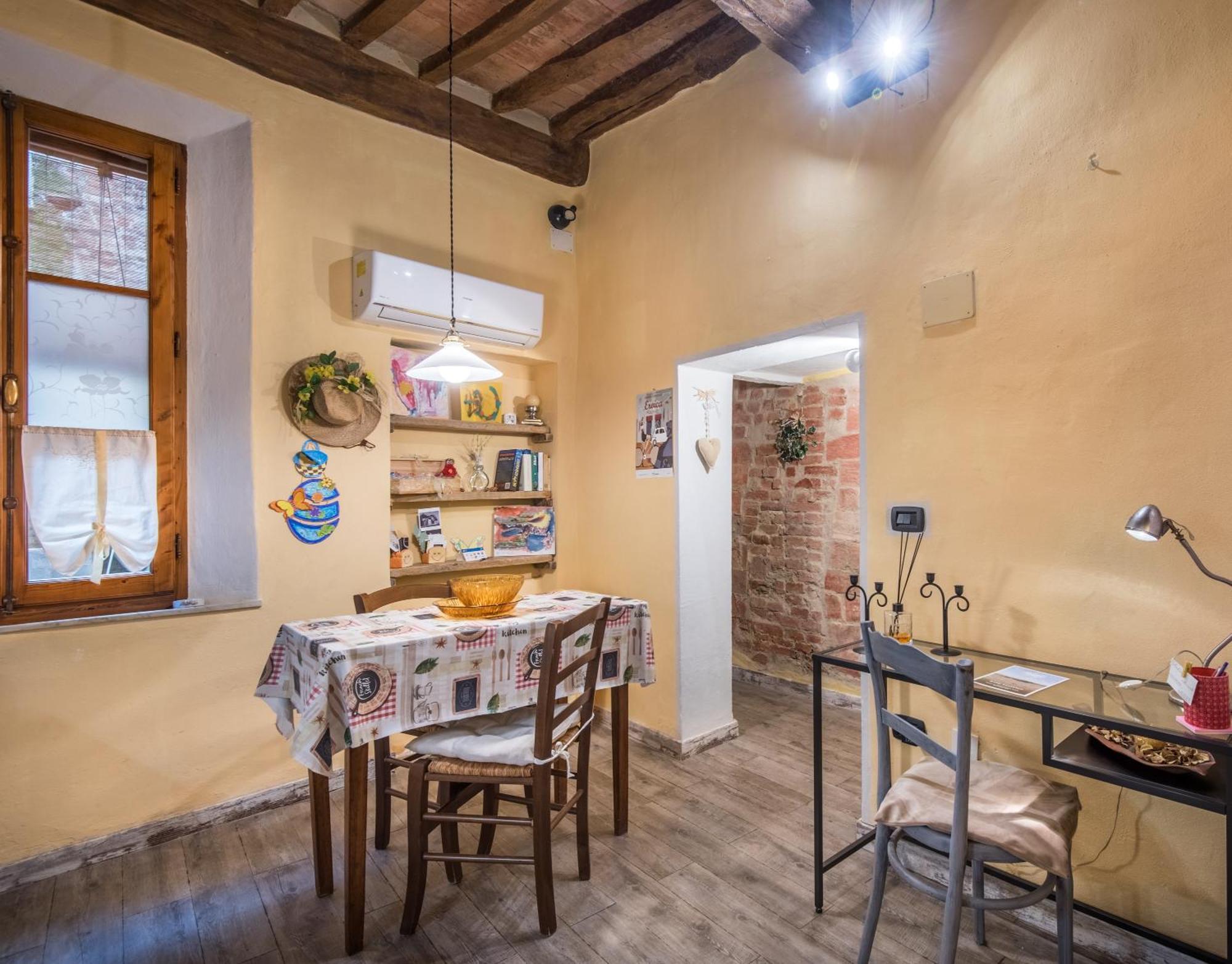 La Casa Gialla Di בונוקונבנטו מראה חיצוני תמונה